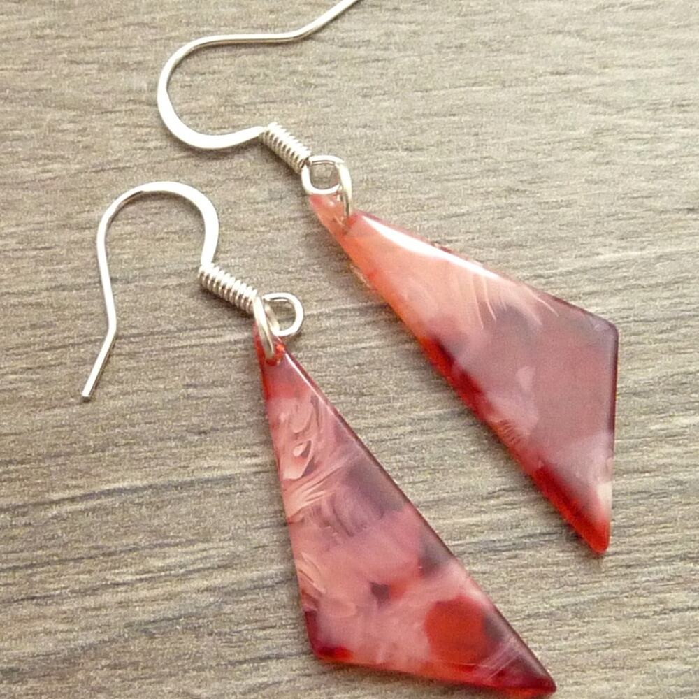 Red Marbleized Acrylic Wedge Earrings - Modern Minimalist Boho Teardrop Small